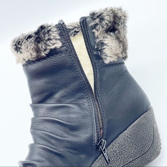 Rieker Faux Fur Wedge Black Booties Size 8 - Picture 2 of 14